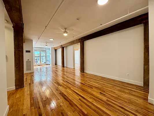 275 Conover Street #3Q