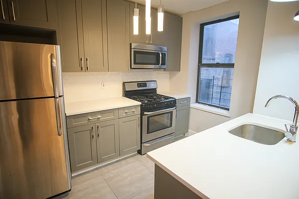 Rented by Bohemia Realty Group | media 3