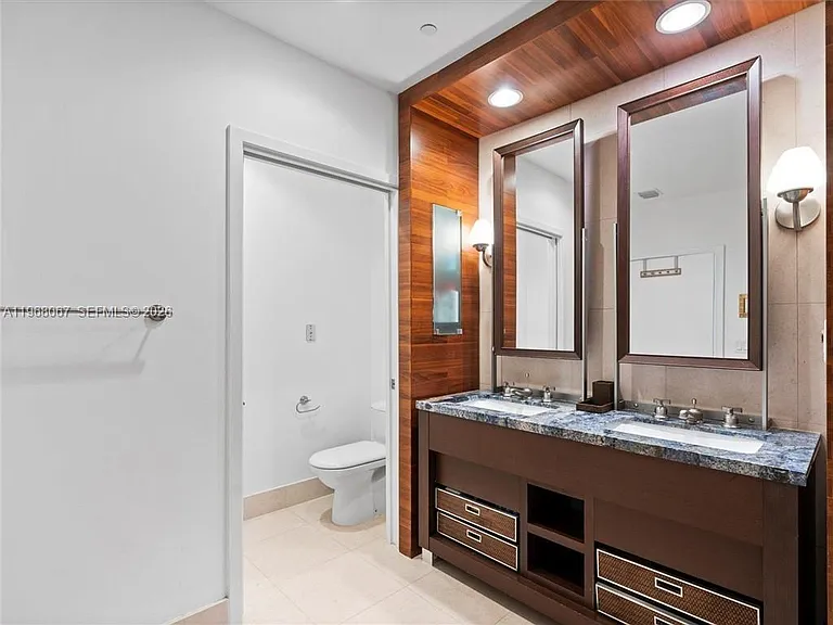 6799 Collins Ave #301 — Photo 19