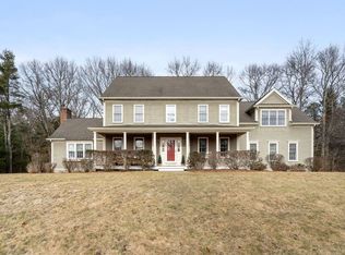 15 Red Barn Rd, Pembroke, MA 02359