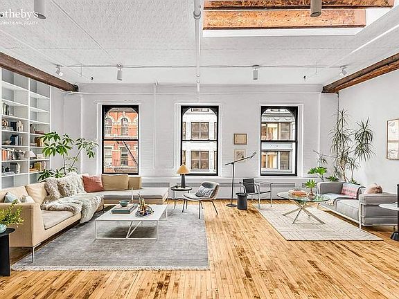 2nd image of 130 W 24th St #5A