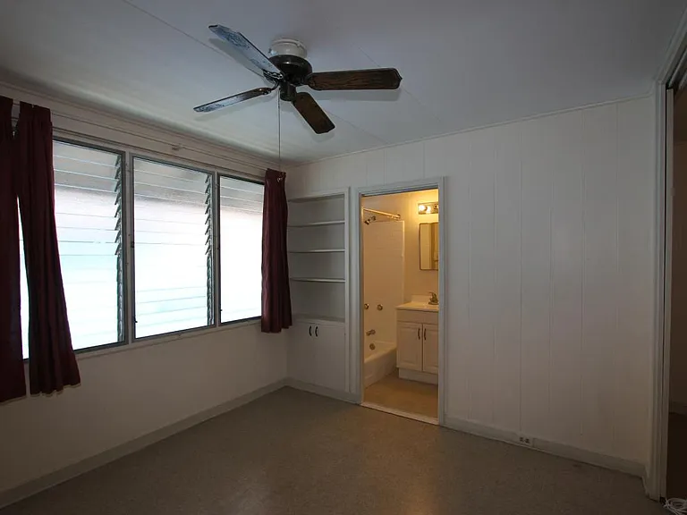 2208 Aloha Dr #G — Photo 2