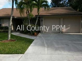 1296 Rowayton Cir, Royal Palm Beach, FL 33414
