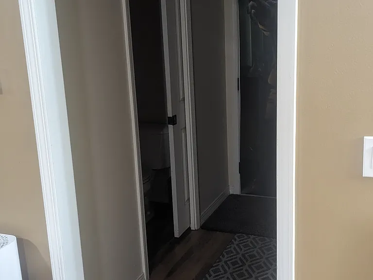 2221 S 10th St W — Photo 5