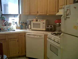 Rented by CNYC Apartments