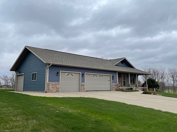 2nd image of 2909 Mulligan Dr