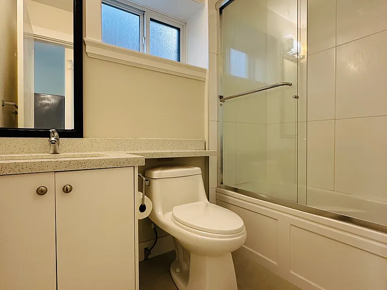 4473 Oxford St #BASEMENT — Photo 9