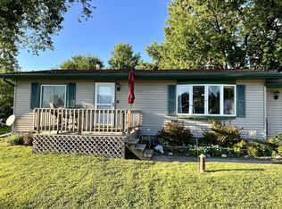 W6780 Hilltop Dr, Onalaska, WI 54650