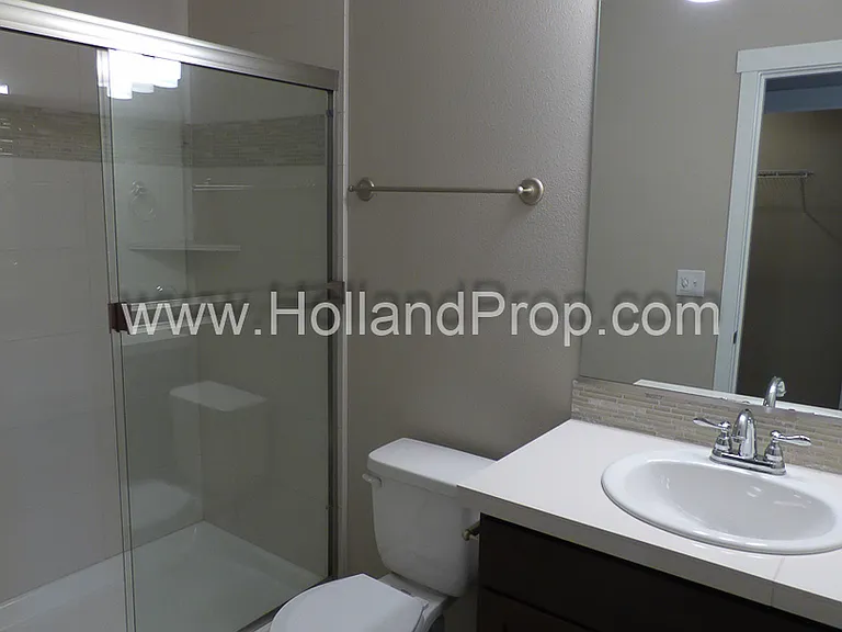 18390 Annamae Ln — Photo 21