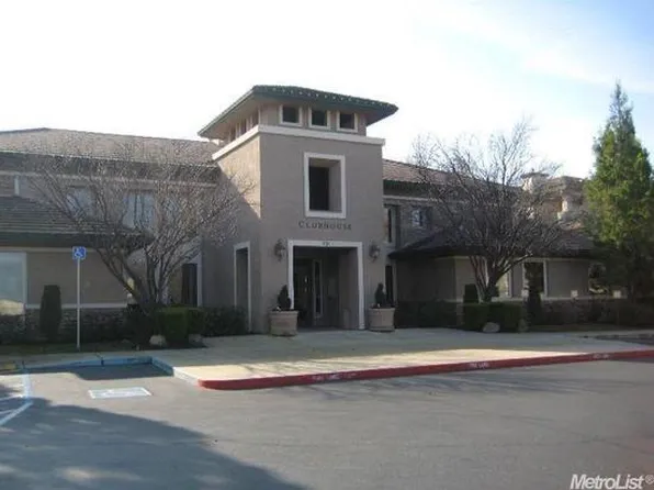 701 Gibson Dr APT 1224, Roseville, CA 95678