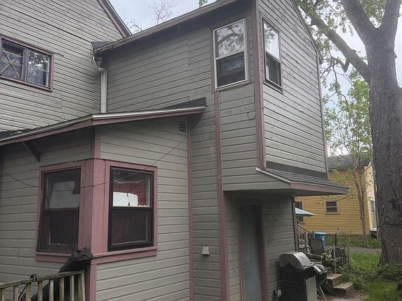 2nd image of 418-420 Elm St