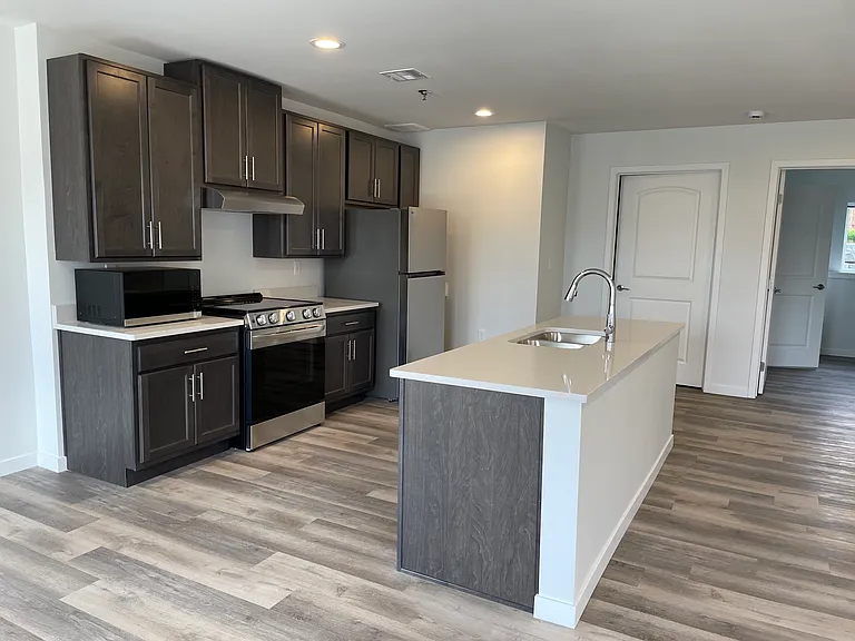 Avalon at Mandan Townhomes — Photo 10