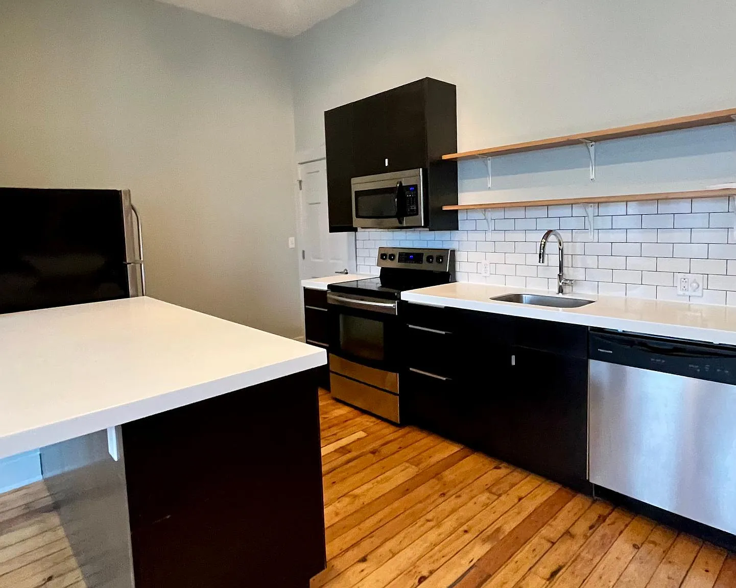 2 bed, $2,250 — Photo 4