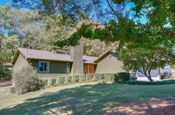 1st image of 4811 Lake Park Ct