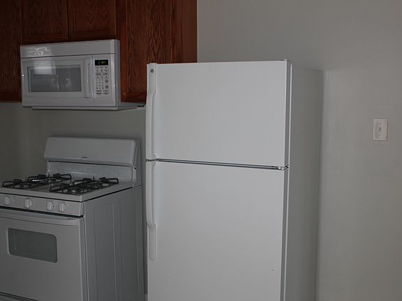 4th image of 13132 Couwlier Ave
