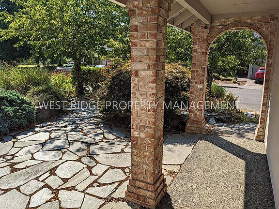 3rd image of 12735 SW Glacier Lily Cir