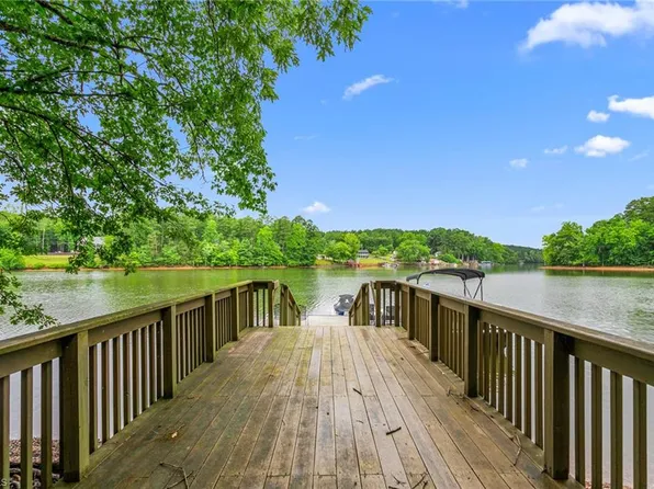621 Crystal Bay Dr, Denton, NC 27239
