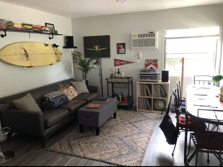 652 Veteran Ave — Photo 45
