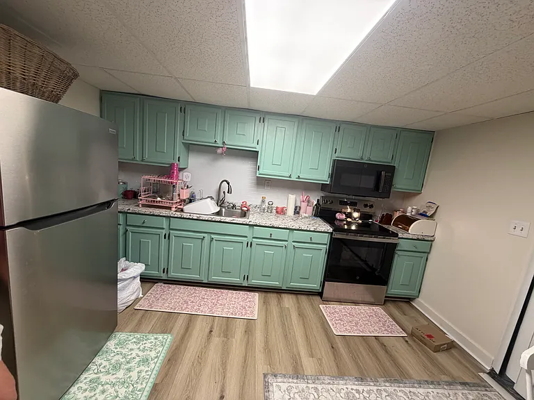 409 Geary Ave #1 — Photo 1