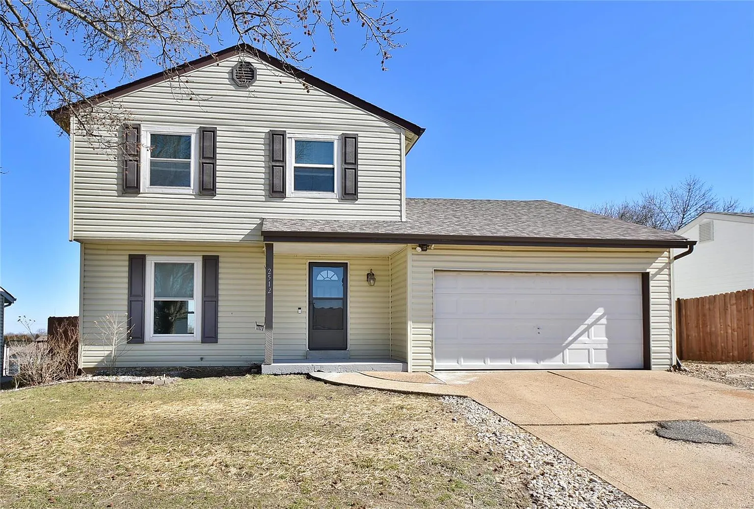 2512 Medford Dr photo 1