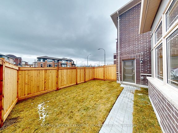 5th image of 1124 Baltic Ln