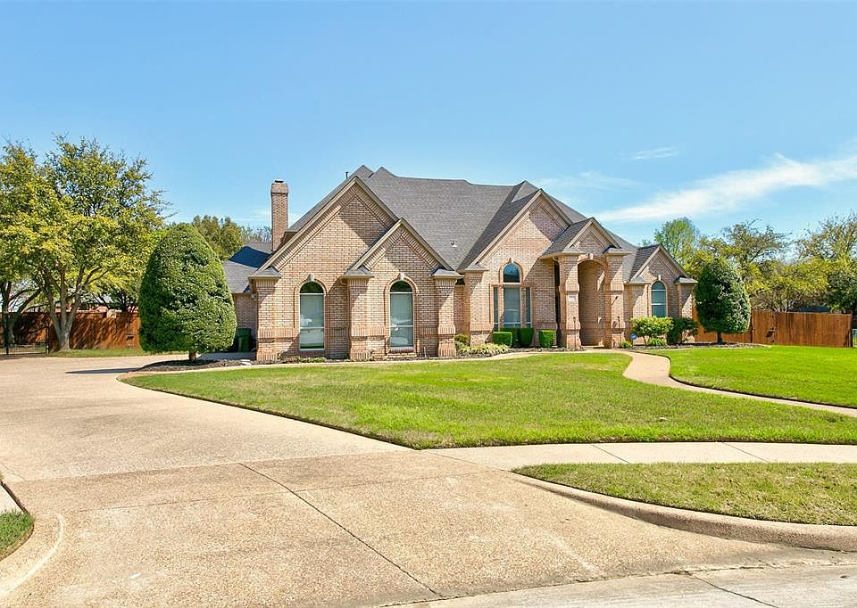 1st image of 1050 Oasis Ct