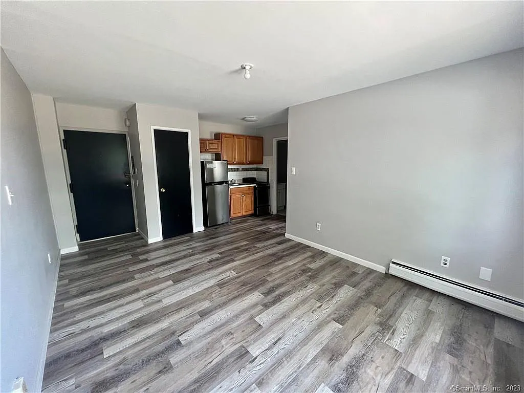 Building Photo - 85 Union Ave #A5