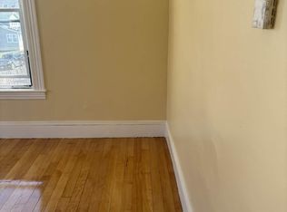 152 Menlo St #2, Brockton, MA 02301