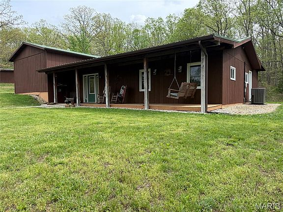 2nd image of 455 Cedar Ln