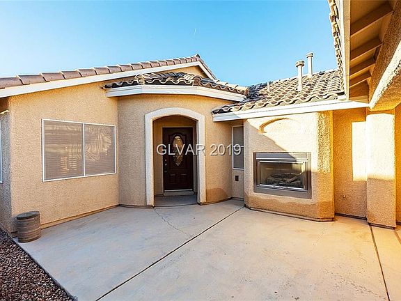 3rd image of 5785 Sierra Medina Ave