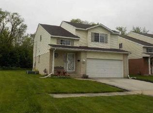636 Hickory St, Chicago Heights, IL 60411