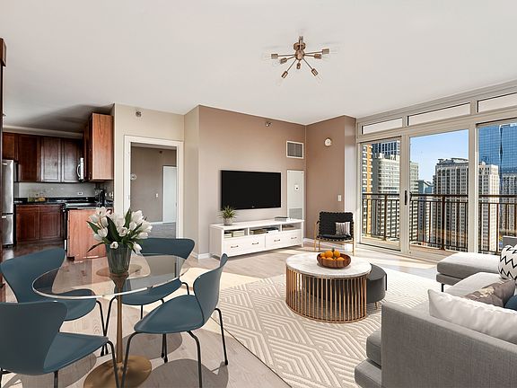 4th image of 1111 S Wabash Ave APT 2310