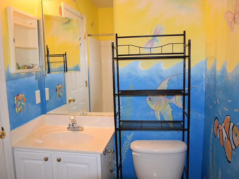 7218 Black Creek Ln — Photo 14