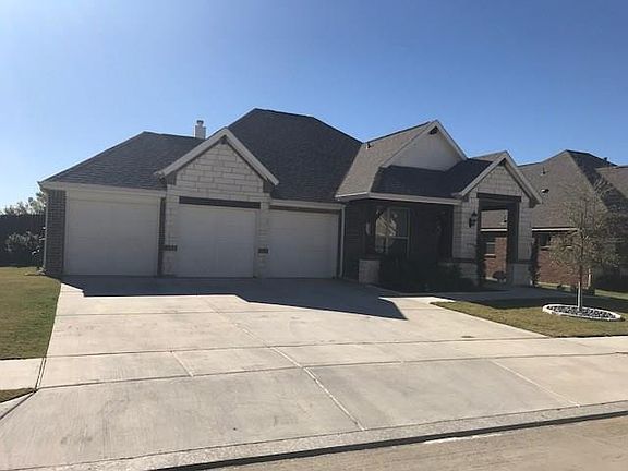 2nd image of 2120 Benjamin Creek Dr