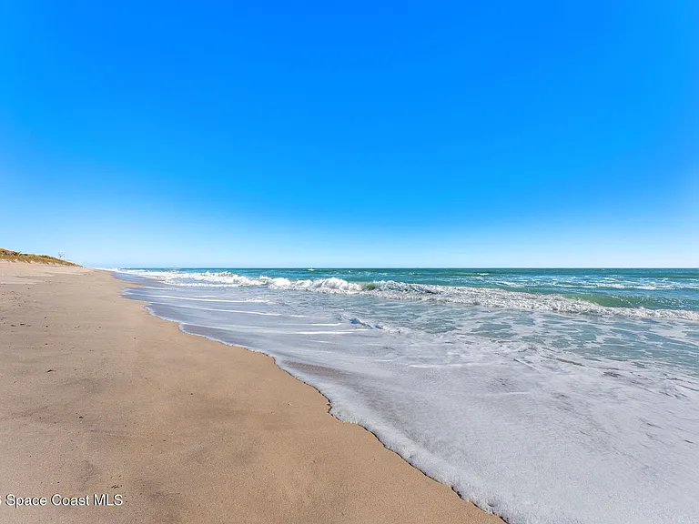 9085 Highway A1A — Photo 76