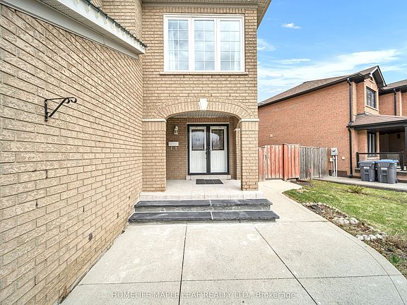5th image of 87 Softneedle Ave