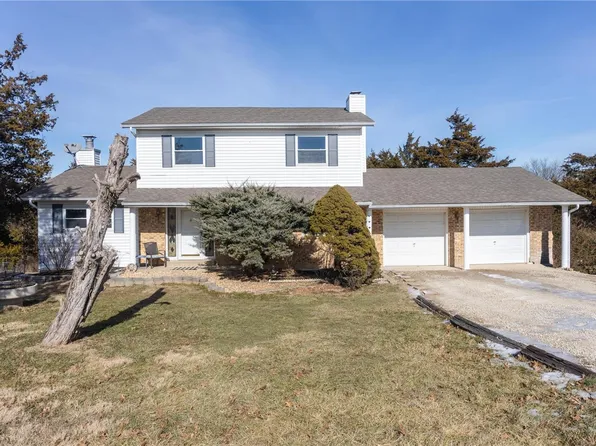 4412 Maple Ln, De Soto, MO 63020