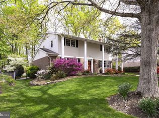 6915 Conservation Dr, Springfield, VA 22153