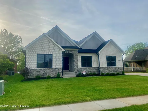 8611 Glenhope Dr, Louisville, KY 40291