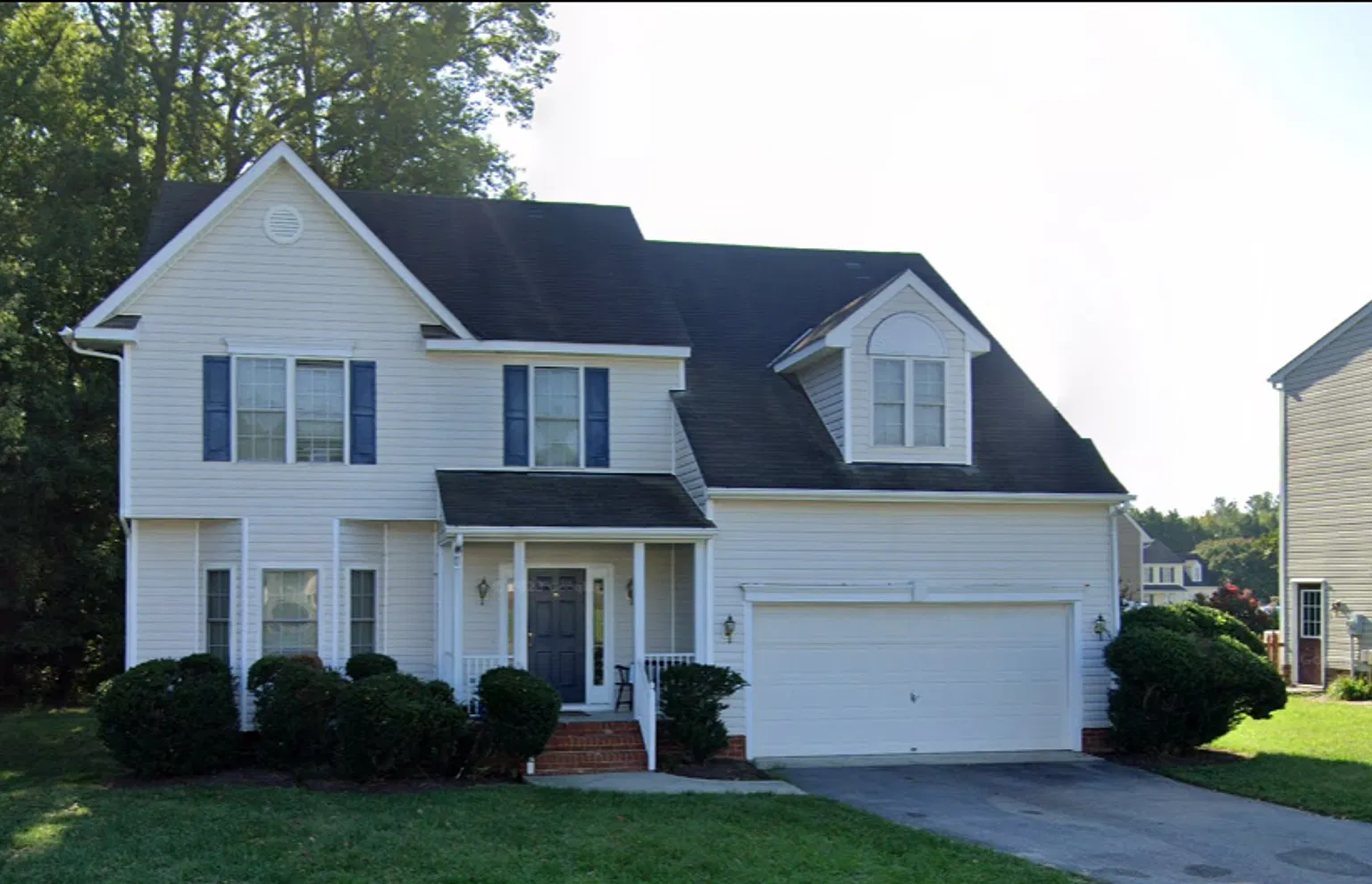 Spacious 4 Bedroom 2.5 Bath Home In Glen Allen — Photo 1