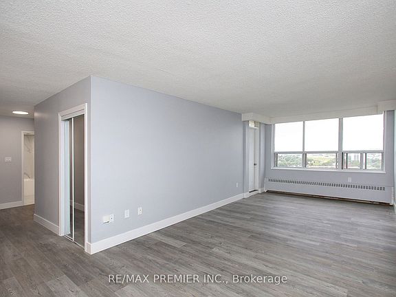 4th image of 390 Dixon Rd #1909