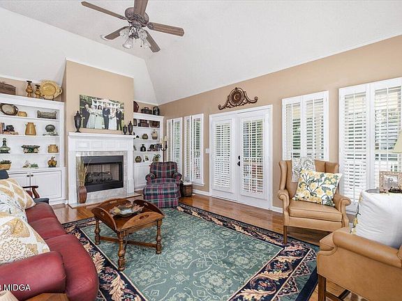 2nd image of 175 Princeton Dr