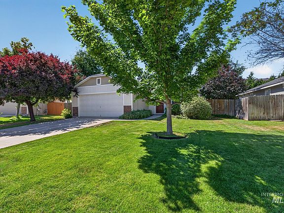 2nd image of 8151 W Packsaddle Dr