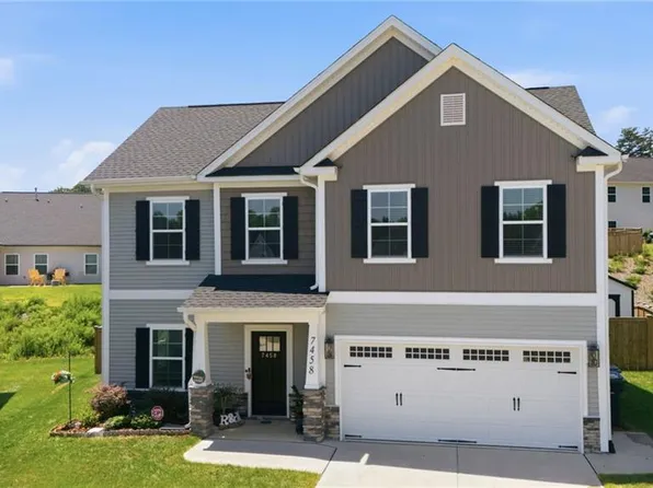 7458 Buckview Ct, Kernersville, NC 27284