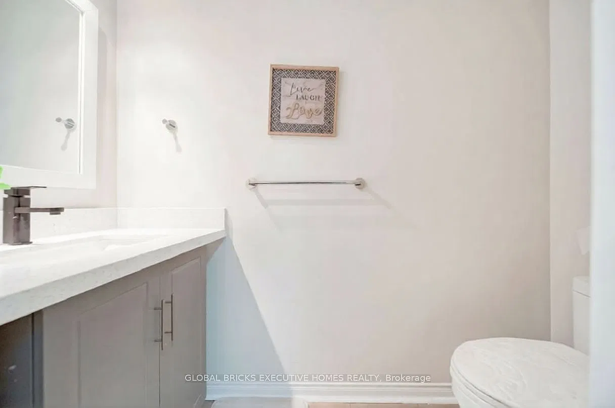 3 bed, $2,700 — Photo 4