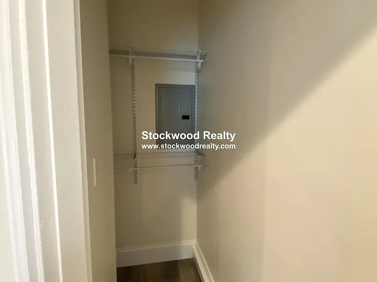 90 Lyndhurst St #4 — Photo 39