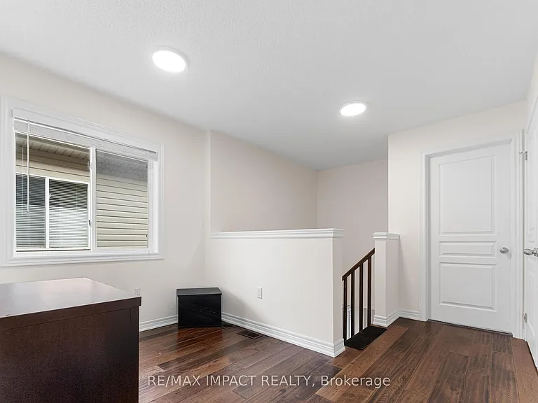5084 Alyssa Dr — Photo 33