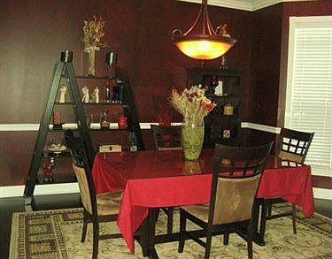 3rd image of 214 Bentbrook Cir