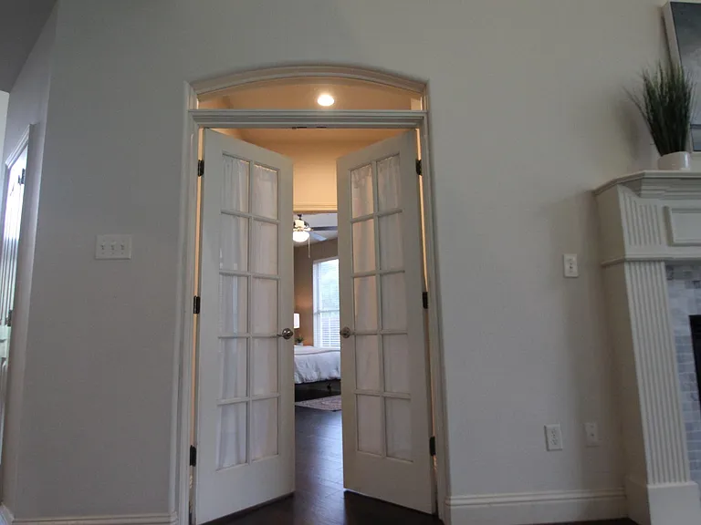 1716 Winding Hollow Ln — Photo 12