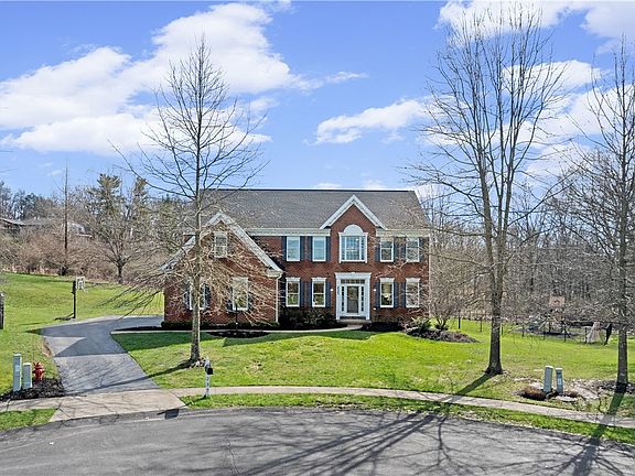 2nd image of 237 Morning Grove Ln